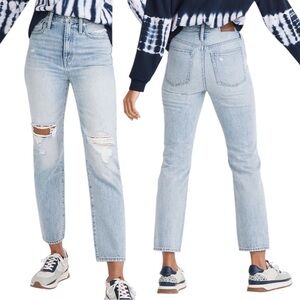 Madewell The Perfect Vintage Jean Size 29 Light wash Distressed Knee Hol…
